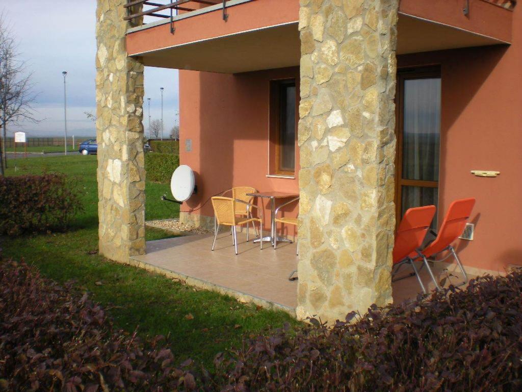 Apartman Golf Lux Bük 객실 사진