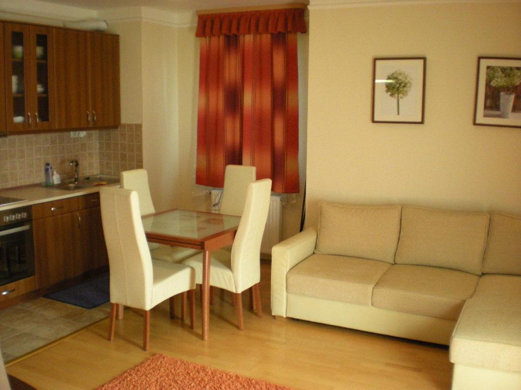 Apartman Golf Lux Bük 객실 사진